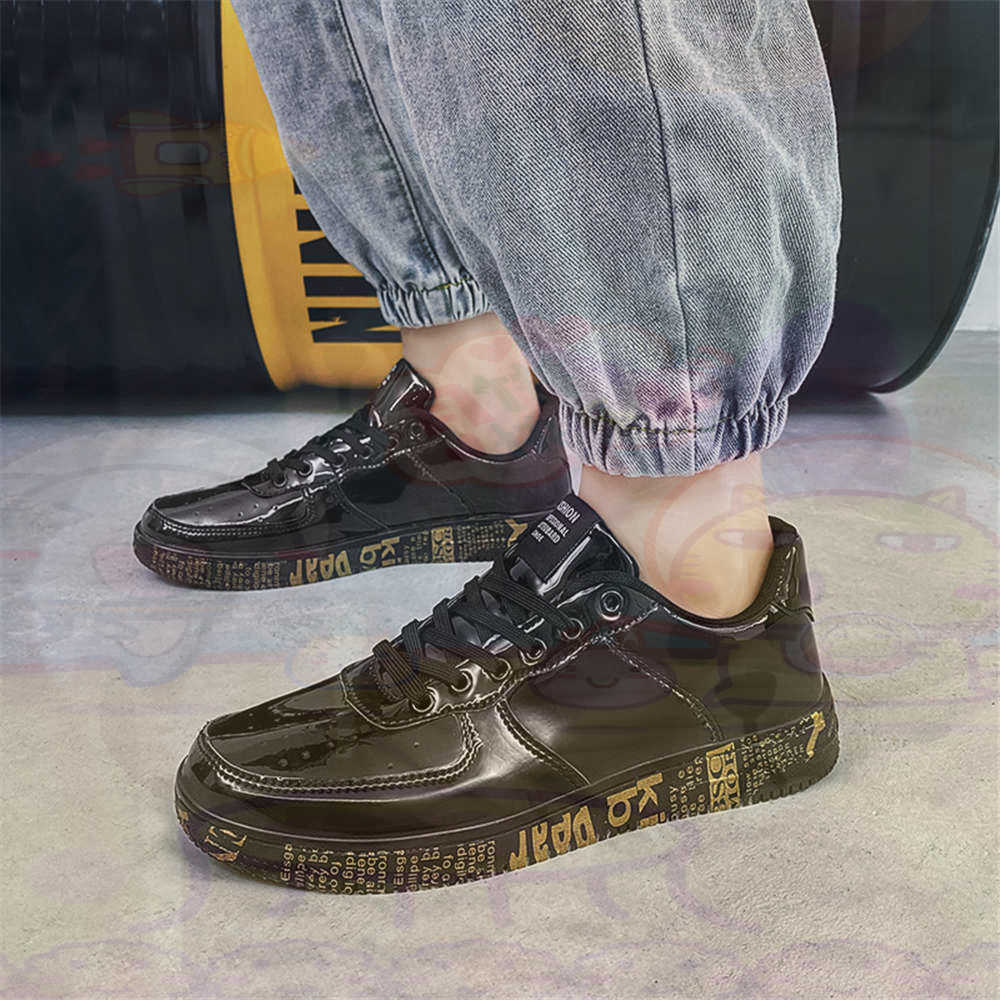 Zapatillas de deporte redondas - Tech Office Outfits Men reseña y precio